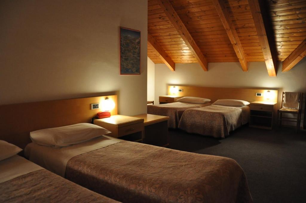 Hotel Ideal Sarche di Calavino Room photo